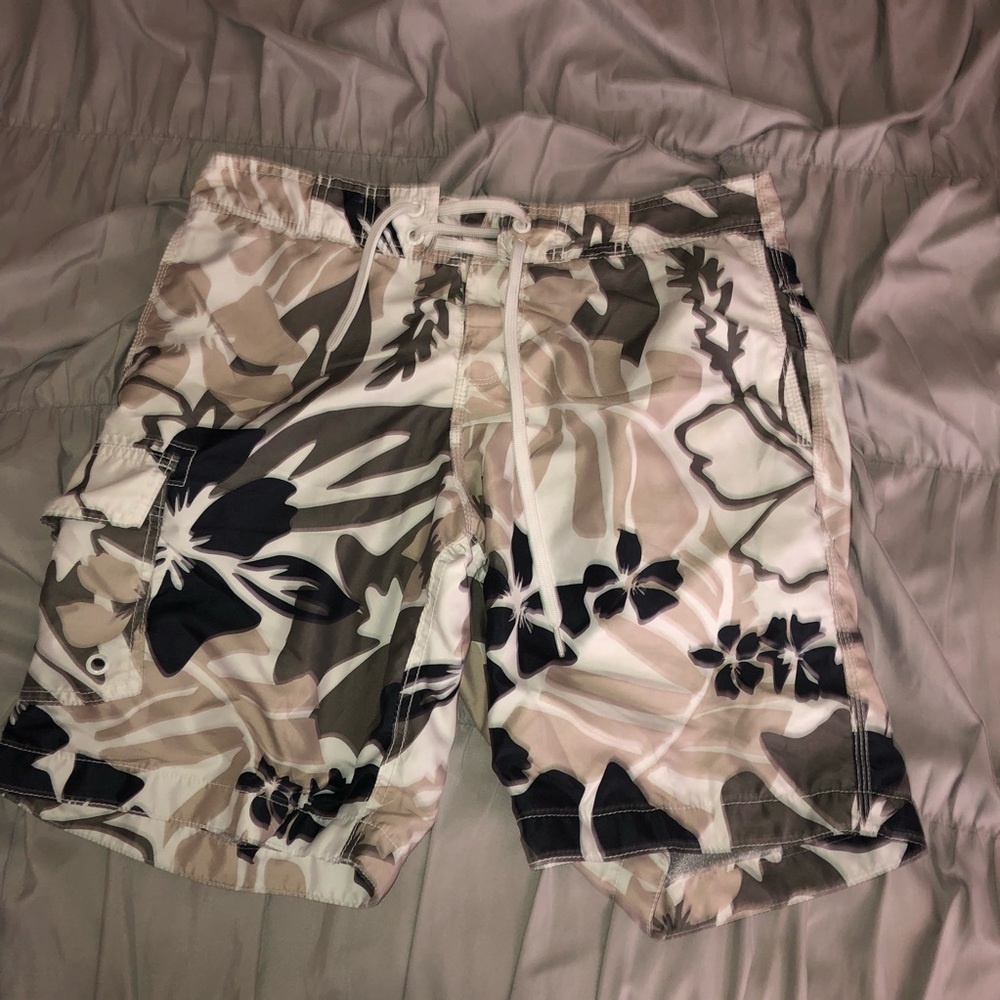 Men’s Hawaii theme swimming trunks